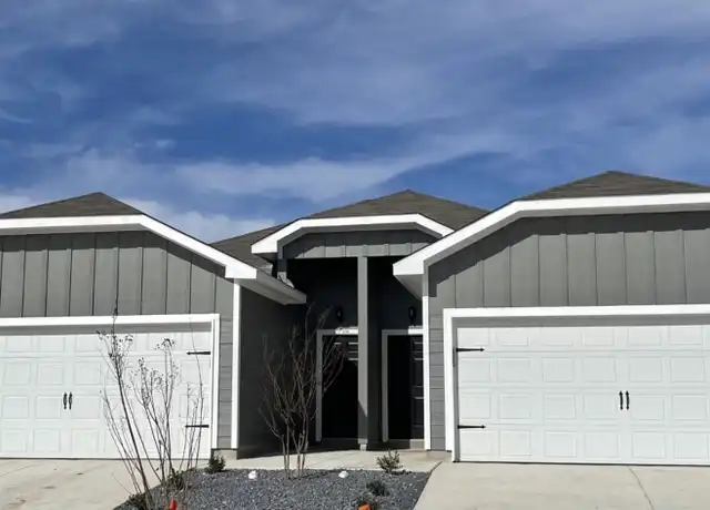 Property at 620 Grayson Ln, Seguin, TX, 78155, 3 beds, 2 baths, [object Object]