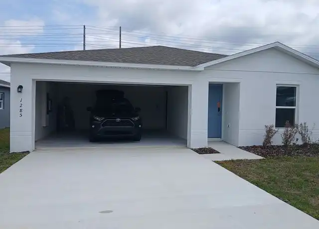 Property at 1285 Stone Ridge Cir, Sebring, FL, 33870, 3 beds, 2 baths, [object Object]