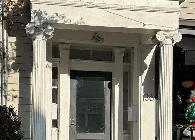 Property at 136 Warren St Unit 2, Hudson, NY, 12534, 1 bed, 1 bath, [object Object]