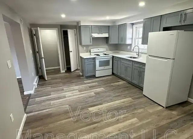 Property at 16 Edgar St, New Haven, CT, 06519, 3 beds, 1.5 baths, [object Object]