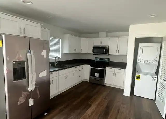 Property at 2015 Burroughs St Unit 2019, San Diego, CA, 92111, 2 beds, 1 bath, [object Object]