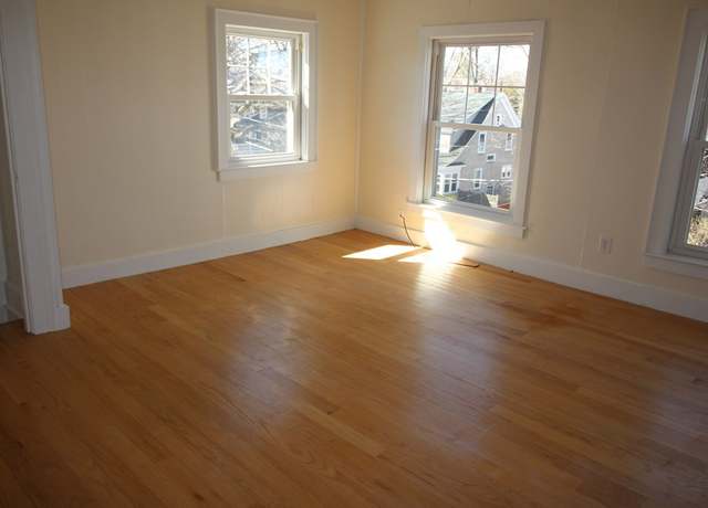 Photo of 16 Tyler Park Unit 7, Lowell, MA 01851