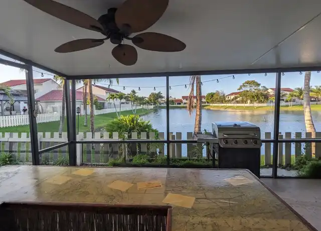 Property at 2711 San Remo Cir Unit N/A, Homestead, FL, 33035, 3 beds, 2 baths, [object Object]