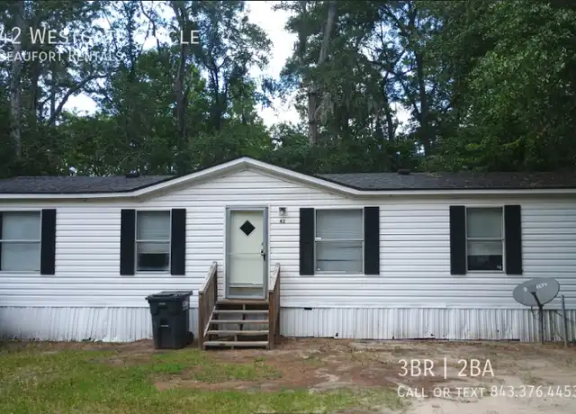 Property at 42 Westgate Cir, Beaufort, SC, 29906, 3 beds, 2 baths, [object Object]