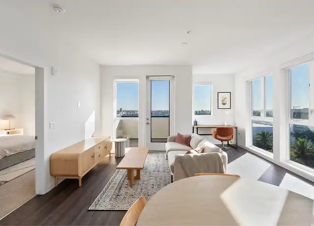 Property at 689 Catalina - 689 S Catalina St, Los Angeles, CA, 90005, 2 beds, 2 baths, [object Object]