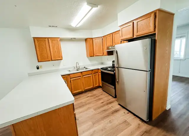 Property at 136 W 1140 N Unit 3, Logan, UT, 84341, 2 beds, 1.5 baths, [object Object]
