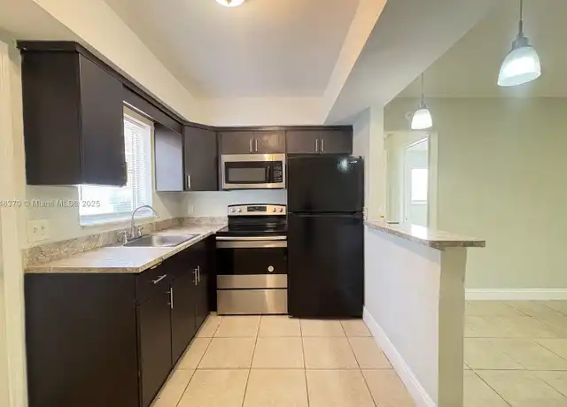 Property at 4340 NW 21st Ave Unit 1, Fort Lauderdale, FL, 33309, 1 bed, 1 bath, [object Object]