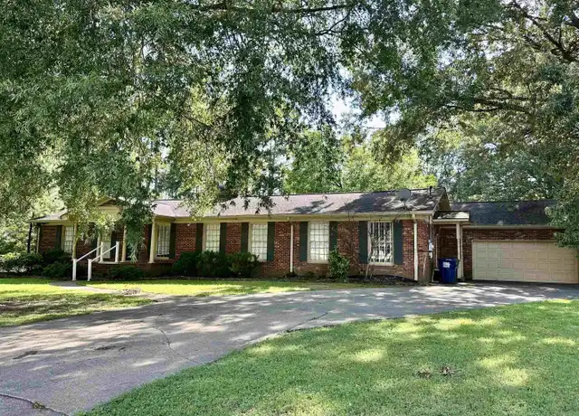 Property at 4010 Medford Dr SE, Huntsville, AL, 35802, 4 beds, 3 baths, [object Object]