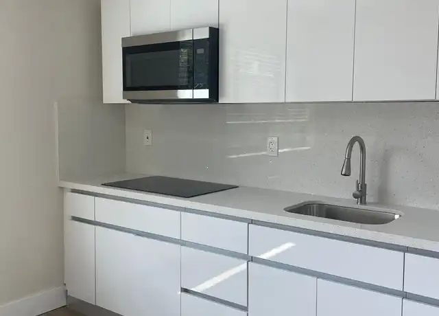 Property at 600 SW 9th Ave Unit 24, Miami, FL, 33130, 1 bed, 1 bath, [object Object]