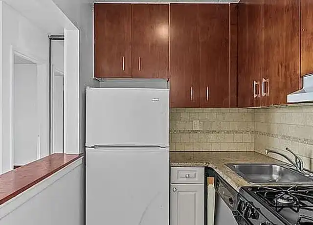 Property at 2322 30th Rd, Astoria, NY, 11102, 1 bed, 1 bath, [object Object]