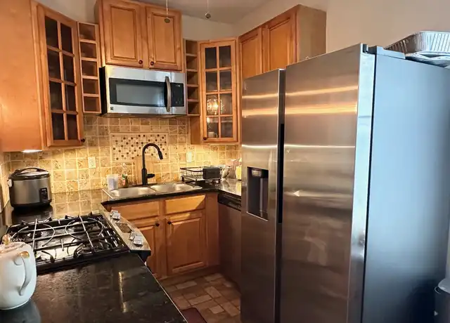 Property at 190 Cherry St, Naugatuck, CT, 06770, 2 beds, 1 bath, [object Object]