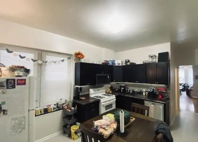 Property at 2641 W Haddon Ave, Chicago, IL, 60622, 2 beds, 1 bath, [object Object]