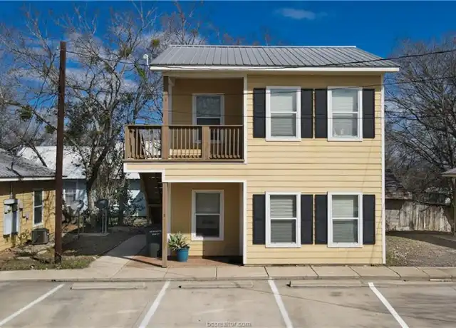 Property at 204 E Buck St Unit 9, Caldwell, TX, 77836, 1 bed, 1 bath, [object Object]