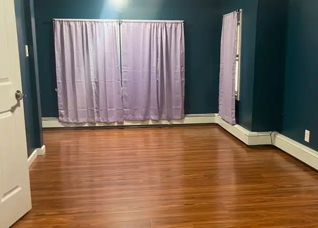 Property at 5 Pinehurst Ave, Waterbury, CT, 06705, 2 beds, 1 bath, [object Object]