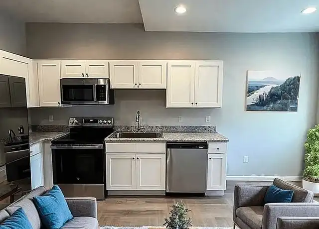 Property at 337 Main St Unit 1, West Haven, CT, 06516, 1 bed, 1 bath, [object Object]