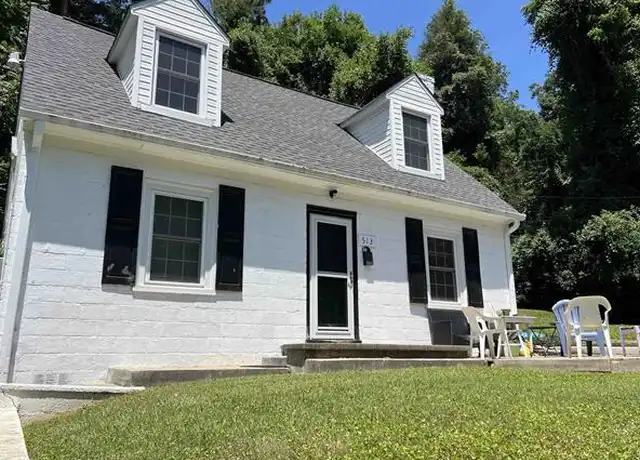 Property at 513 Valley Rd, Charlottesville, VA, 22903, 5 beds, 2 baths, [object Object]