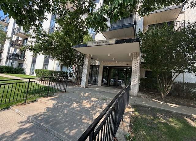 Photo of 9701 N Dee Rd Unit 5H, Niles, IL 60714