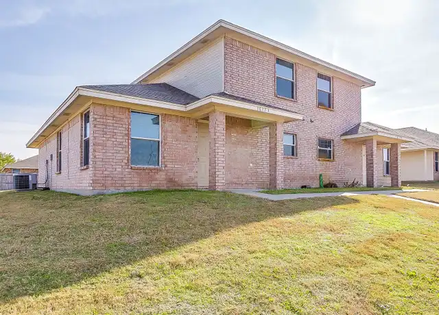Property at 139 W Ellison St Unit 1639 A Woodard, Burleson, TX, 76028, 2 beds, 2 baths, [object Object]