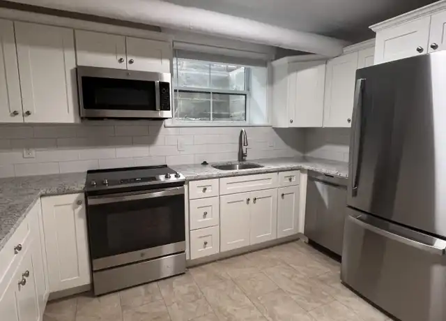 Property at 3 Linnaean St Unit B-2, Cambridge, MA, 02138, 1 bed, 1 bath, [object Object]