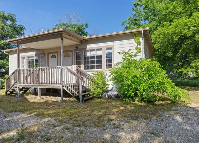 Property at 108 W Austin St Unit B, Kyle, TX, 78640, 1 bed, 1 bath, [object Object]