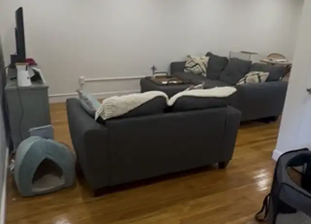 Property at 324 Lexington St #324, Watertown, MA, 02472, 2 beds, 1 bath, [object Object]