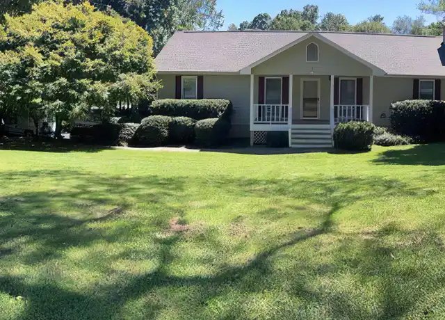 Property at 9 Meadows Cir, Arden, NC, 28704, 3 beds, 2 baths, [object Object]