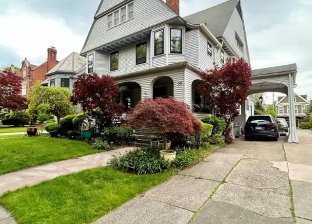 Property at 40 Oakland Pl, Buffalo, NY, 14222, 2 beds, 2.5 baths, [object Object]