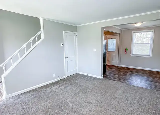 Photo of 545 12th St, Clarksville, TN 37040