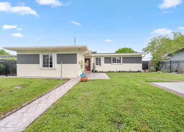 Property at 7761 NW 30th St, Hollywood, FL, 33024, 3 beds, 2 baths, [object Object]
