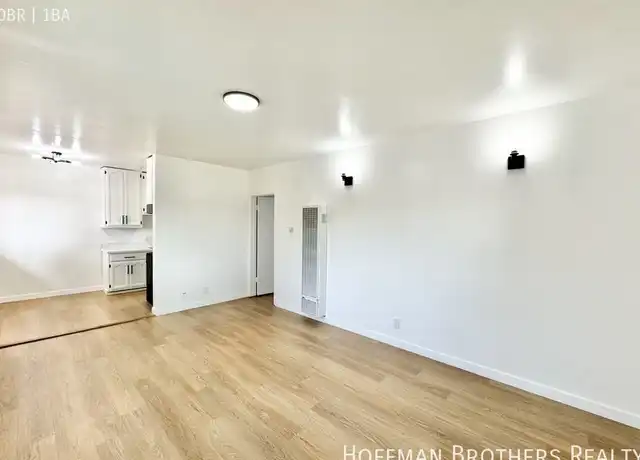 Property at 252 W Elm Ave Unit H, Burbank, CA, 91502, 0 beds, 1 bath, [object Object]