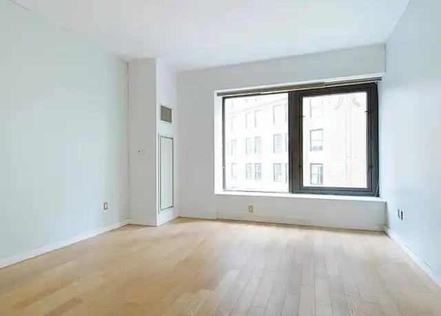 Property at 75 Wall St Unit 19L, New York, NY, 10005, 0 beds, 1 bath, [object Object]