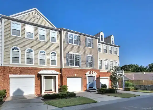 Property at 5308 Dockery Dr, Charlotte, NC, 28209, 2 beds, 2.5 baths, [object Object]
