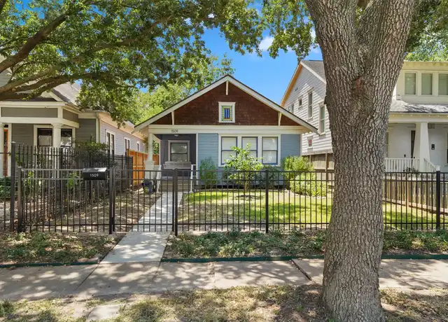 Property at 1509 Ashland St, Houston, TX, 77008, 2 beds, 2 baths, [object Object]