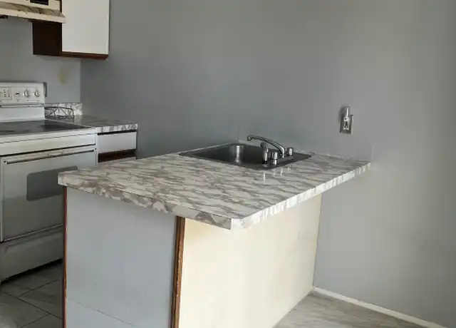 Property at 53 Poplar St Unit C3, Jersey City, NJ, 07307, 1 bed, 1 bath, [object Object]