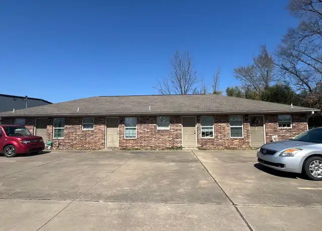 Property at 1123 E 13th St Unit B, Russellville, AR, 72802, 1 bed, 1 bath, [object Object]