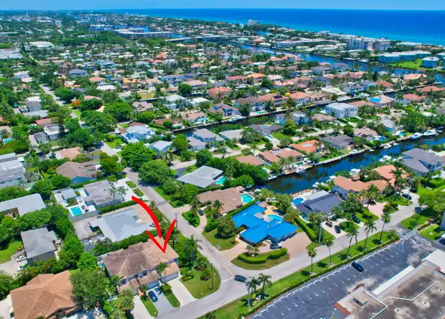 Property at 895 Dogwood Dr, Delray Beach, FL, 33483, 3 beds, 2.5 baths, [object Object]