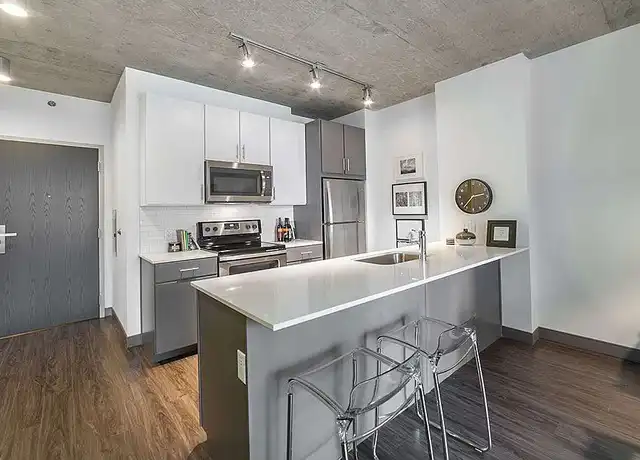 Property at Linea Apartments - 215 W Lake St, Chicago, IL, 60606, 0-2 beds, 1-2 bath, [object Object]