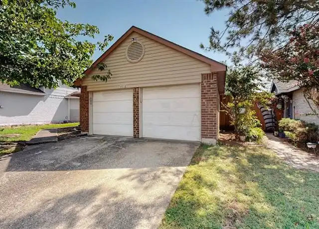 Property at 4028 Scarsdale Ln, Dallas, TX, 75227, 3 beds, 2 baths, [object Object]