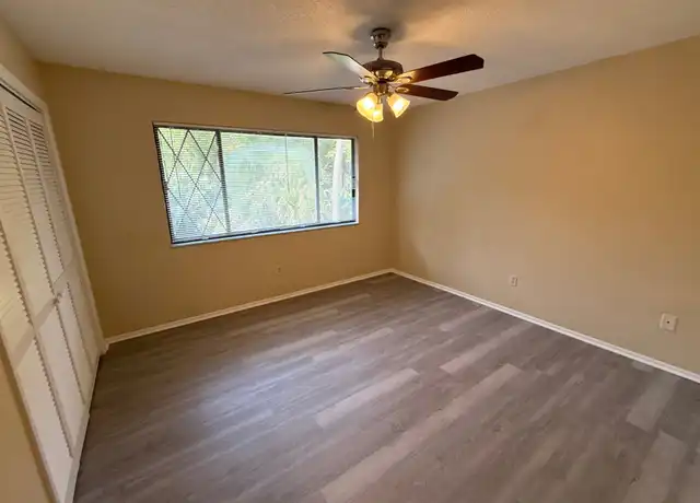 Property at 12086 W Belvedere St Unit H, Crystal River, FL, 34428, 2 beds, 1.5 baths, [object Object]