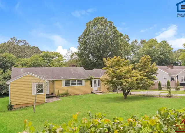 Property at 3820 Buffat Mill Rd, Knoxville, TN, 37914, 3 beds, 1 bath, [object Object]