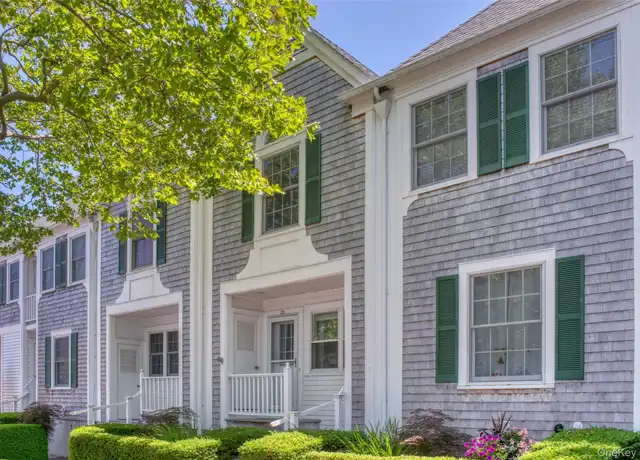 Property at 21 Stirling Cv Unit E, Greenport, NY, 11944, 2 beds, 2.5 baths, [object Object]