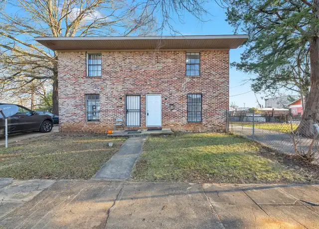 Property at 425 11th St SW, Birmingham, AL, 35211, 2 beds, 1.5 baths, [object Object]