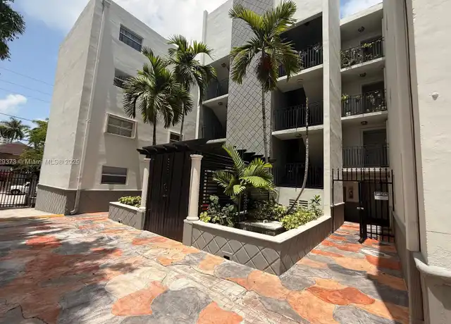 Property at 444 SW 4th St #302, Miami, FL, 33130, 1 bed, 1 bath, [object Object]