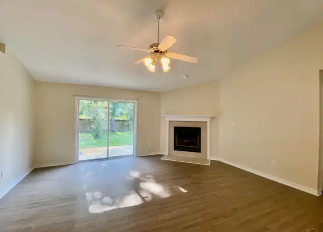 Property at 1550 Oakhill Rd, Gulf Breeze, FL, 32563, 3 beds, 2 baths, [object Object]