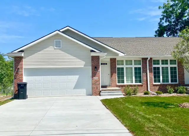 Property at 606 W Nance Ave Unit 1 (West), Lincoln, NE, 68521, 4 beds, 3 baths, [object Object]