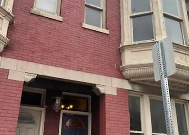 Property at 121 S Queen St Unit 4, York, PA, 17403, 2 beds, 1 bath, [object Object]