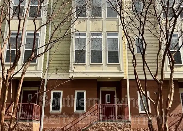 Property at 127 S Sycamore St, Charlotte, NC, 28202, 2 beds, 2.5 baths, [object Object]