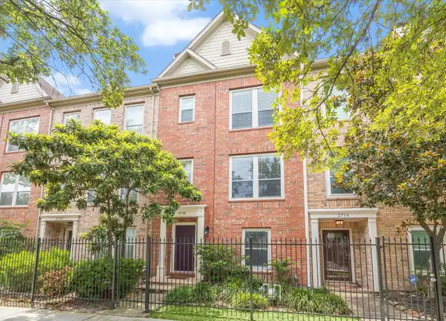 Property at 2718 Crawford St, Houston, TX, 77004, 3 beds, 3 baths, [object Object]