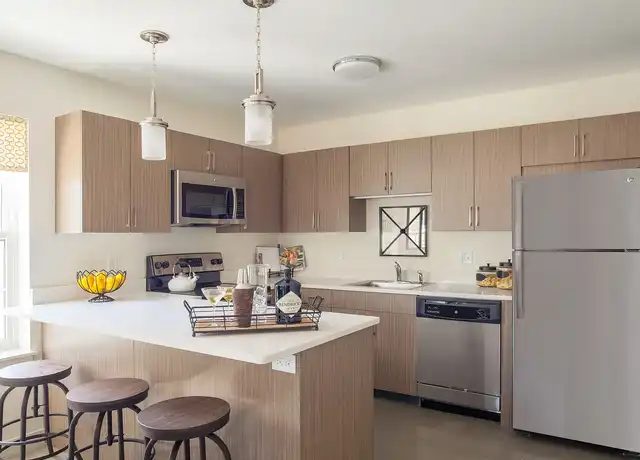 Property at 131 McKay St, Beverly, MA, 01915, 1 bed, 1 bath, [object Object]