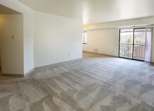 Photo of 1003 Smokey Wood Dr, Swissvale, PA 15218